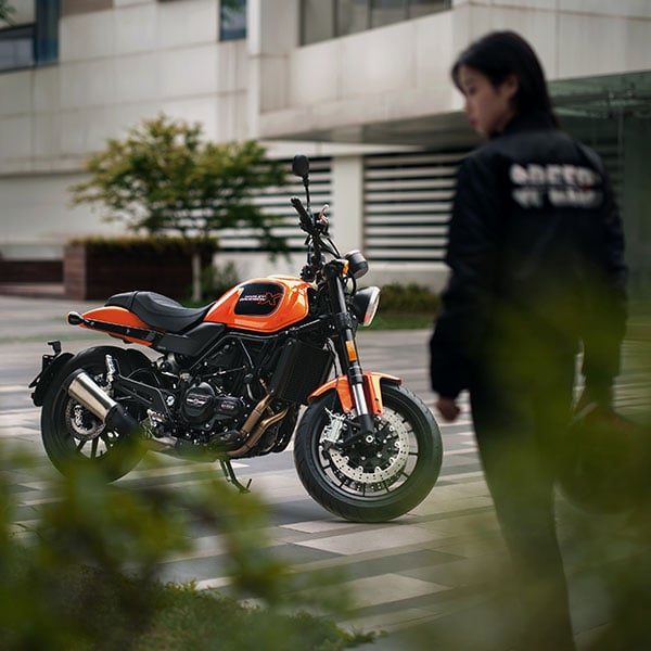 H-D X 500 beauty shot