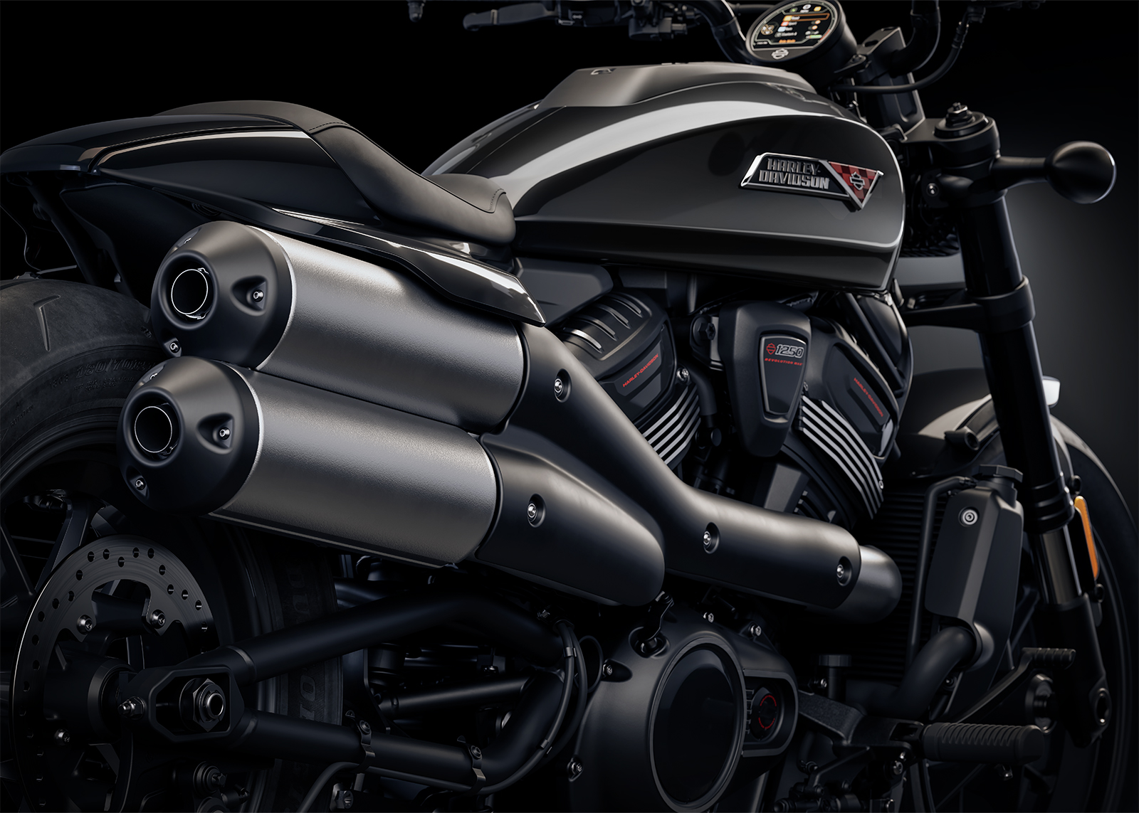 ​​高位安装 二进二出排气系统​​